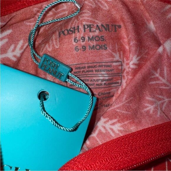 Posh Peanut NWT Zima Snowflake Fitted Convertible
Footie Pajamas 6 to 9 months - Picture 7 of 8